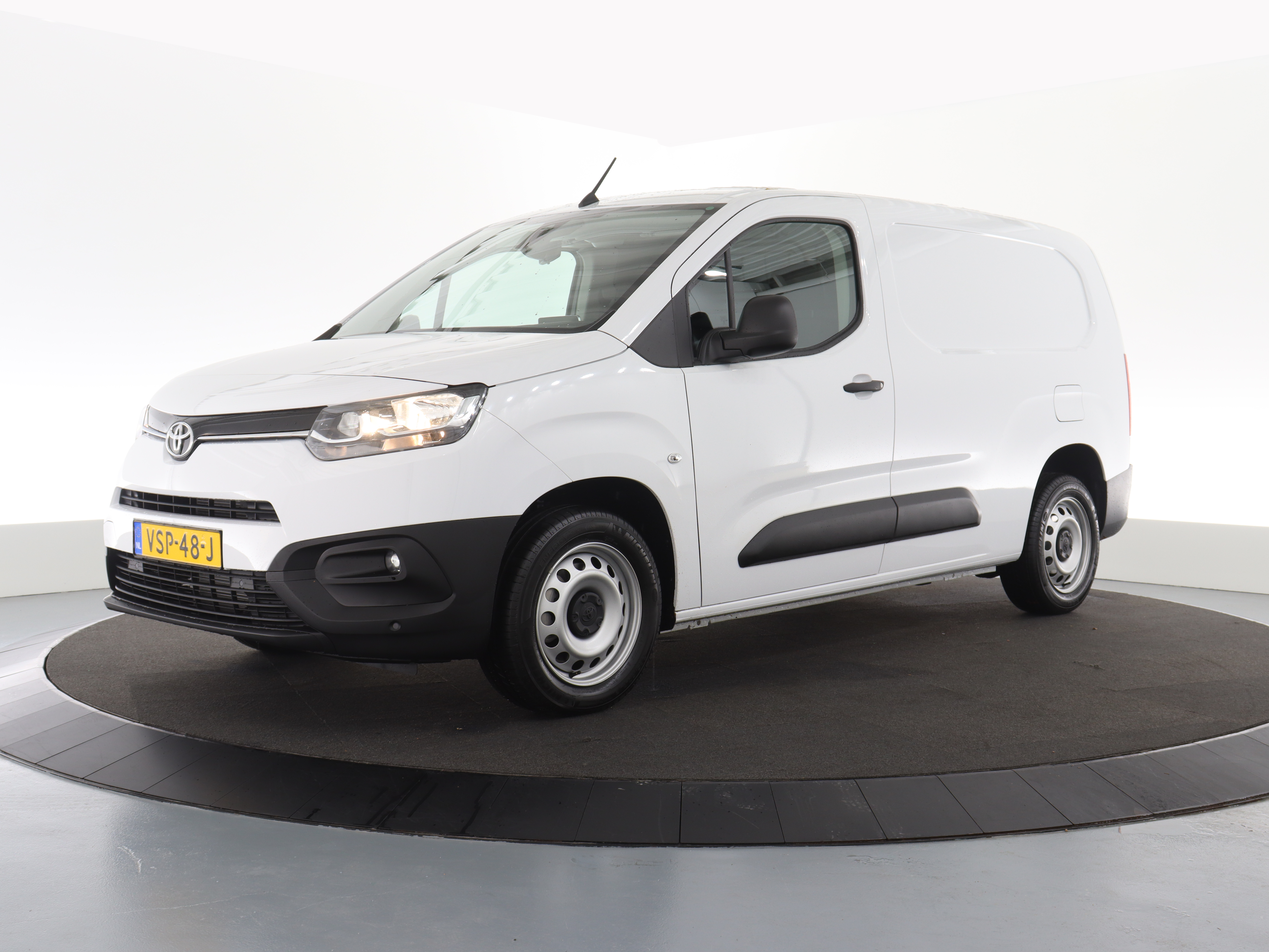 Blankert Autoverhuur Zwolle: K-klasse
DAG €55,- / WEEKEND €85- / WEEK €295,- incl. BTW