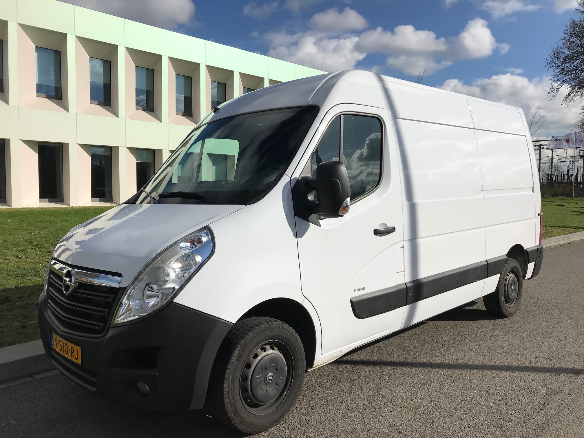 Blankert Autoverhuur Zwolle: O-klasse
DAG €90,- / WEEKEND € 150,- / WEEK €495,- incl. BTW